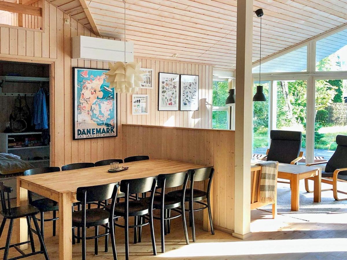 8 Person Holiday Home In Gedser Exterior photo